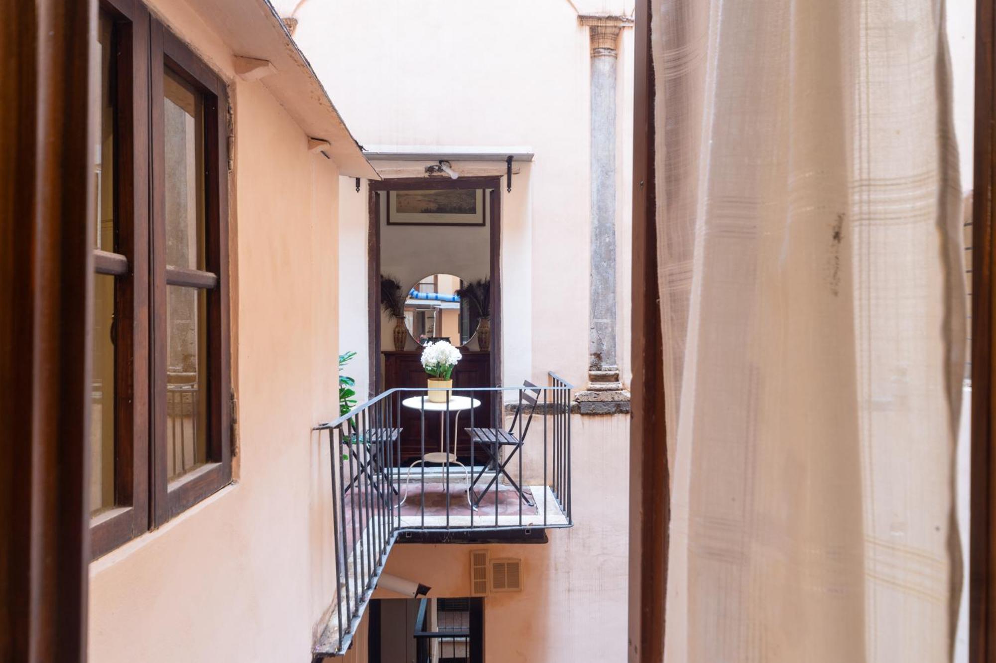 Cartari, Renaissance Flat A Few Steps From Piazza Navona And Vatican Exterior photo